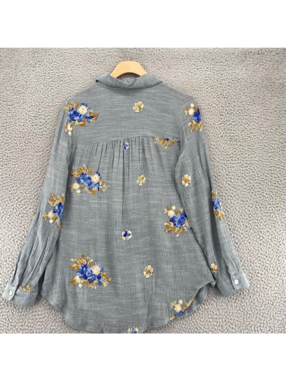 Figueroa & Flower Shirt Womens Small Gray Floral Embroidered Tunic Long Sleeve - Picture 4 of 11